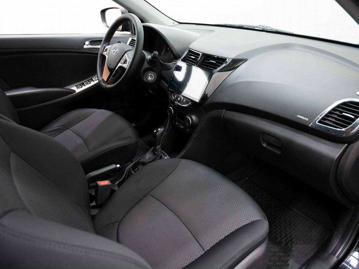 Hyundai Solaris б/у, 2016, Автоматическая. Фото: #10