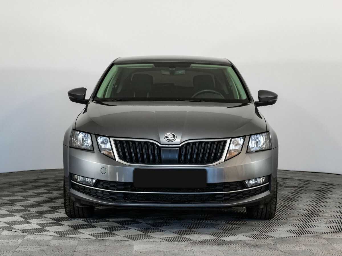 Skoda Octavia б/у, 2017, Механическая. Фото: #1