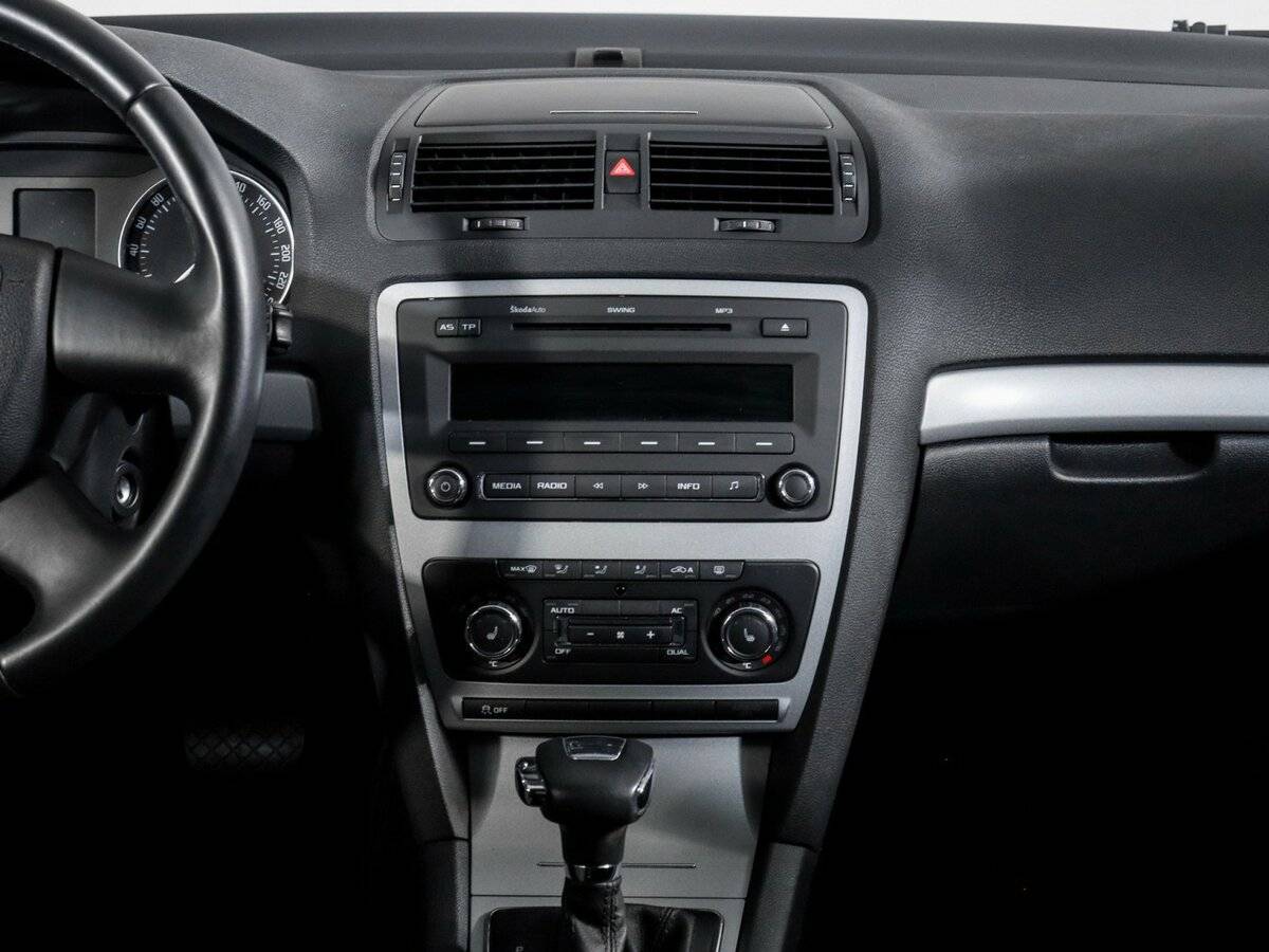 Skoda Octavia б/у, 2012, Роботизированная. Фото: #10