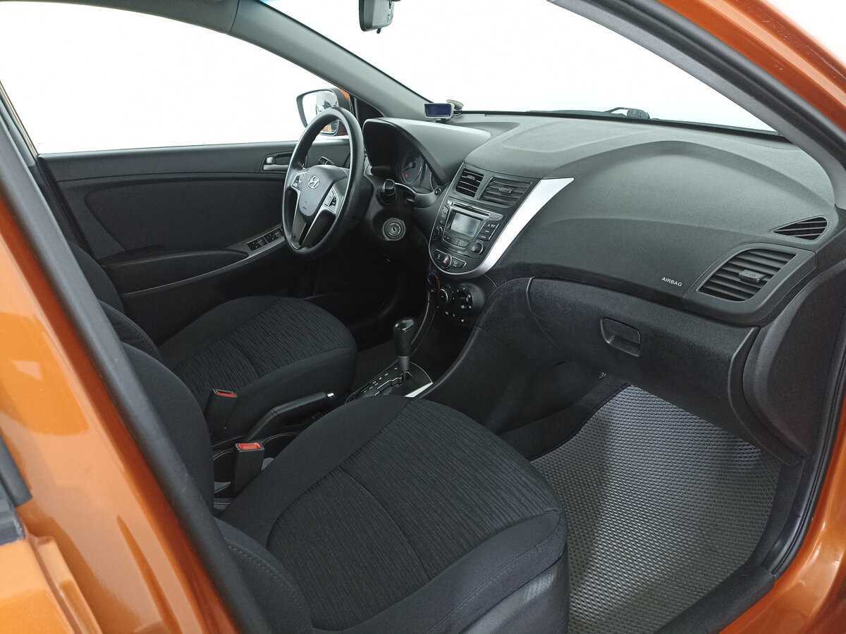 Hyundai Solaris б/у, 2016, Автоматическая. Фото: #8