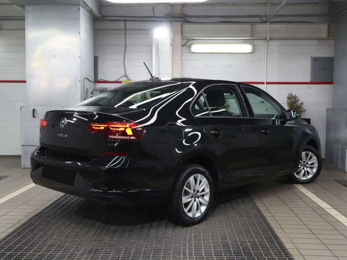 Volkswagen Polo б/у, 2021, Роботизированная. Фото: #1