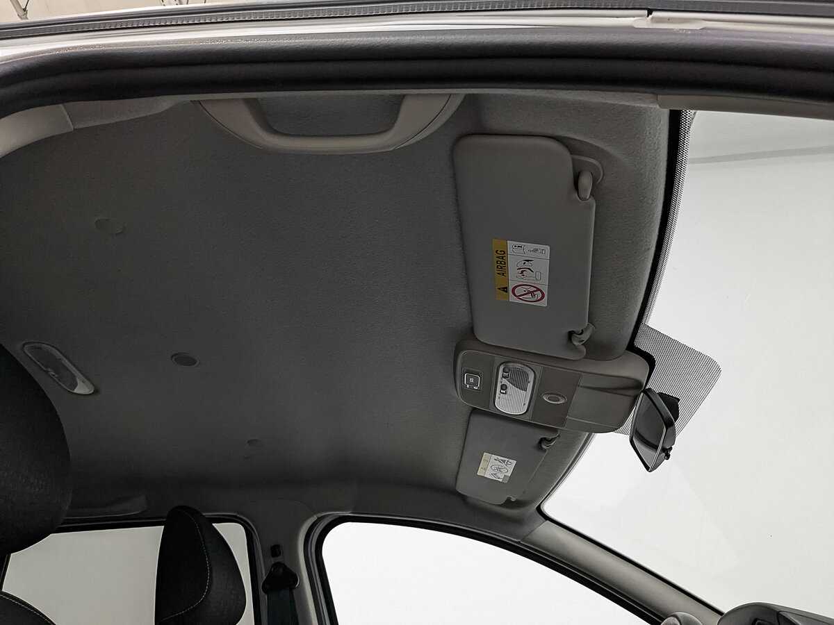 Nissan Terrano б/у, 2019, Автоматическая. Фото: #21