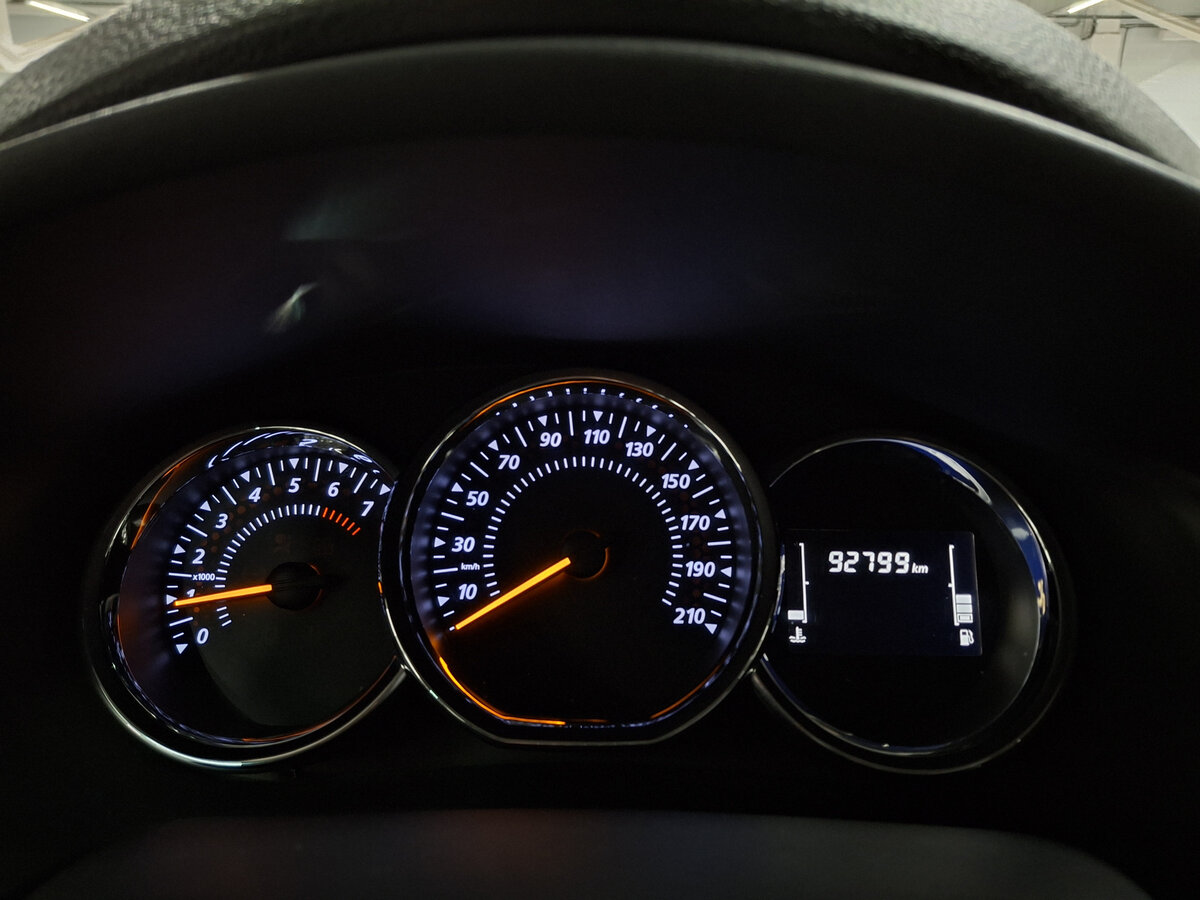 Renault Sandero б/у, 2021, Механическая. Фото: #12