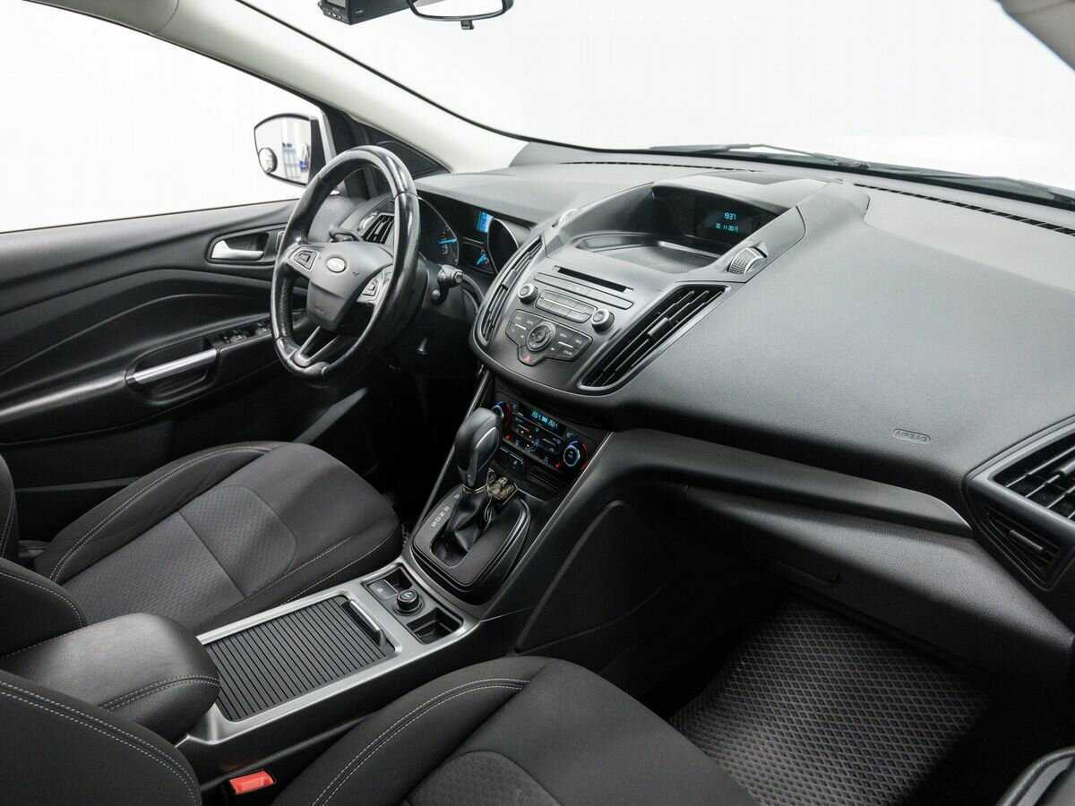 Ford Kuga б/у, 2018, Автоматическая. Фото: #7