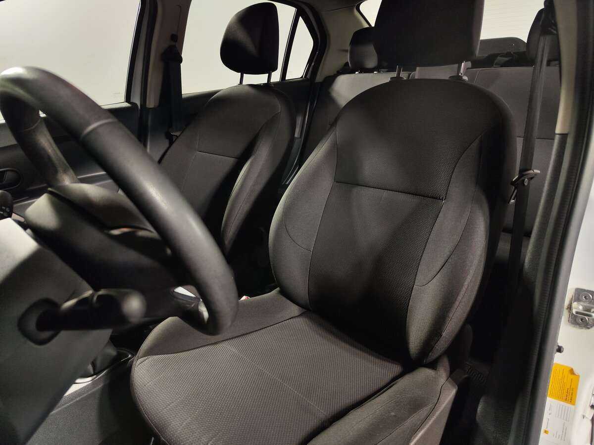 Renault Logan б/у, 2019, Автоматическая. Фото: #5