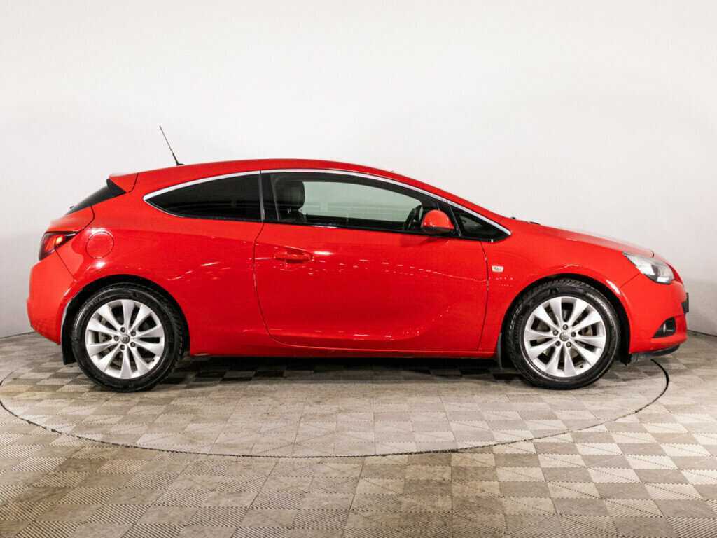 Opel Astra б/у, 2012, Механическая. Фото: #3