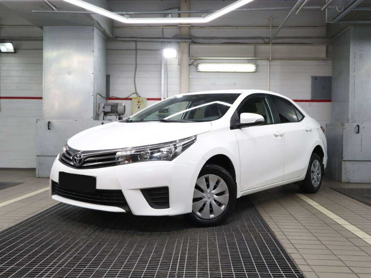 Toyota Corolla б/у, 2014, Механическая. Посмотреть фото