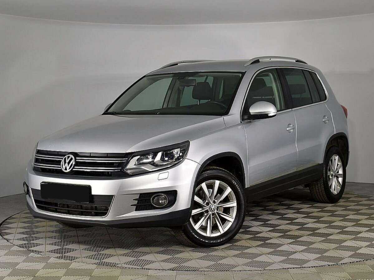 Volkswagen Tiguan б/у, 2012, Автоматическая. Фото: #0