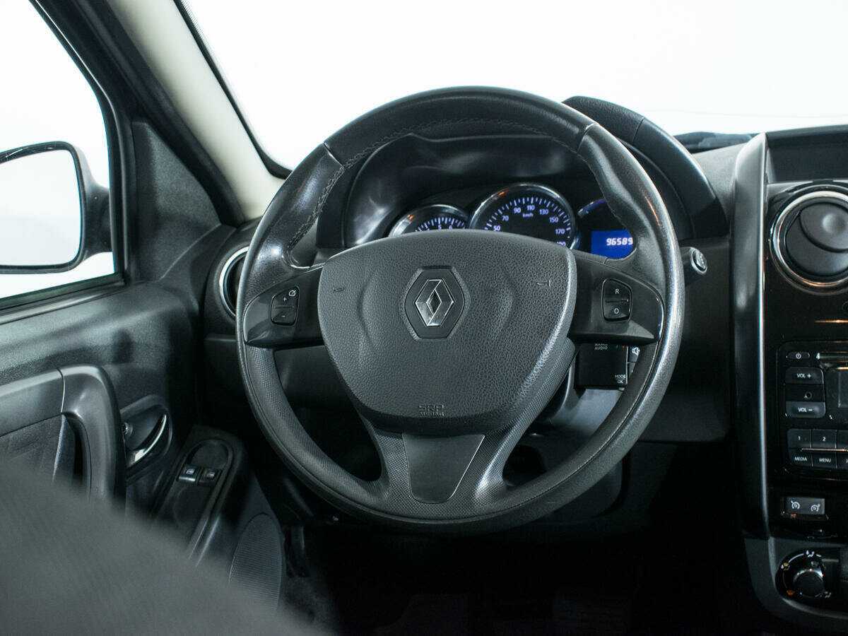 Renault Duster б/у, 2015, Автоматическая. Фото: #13