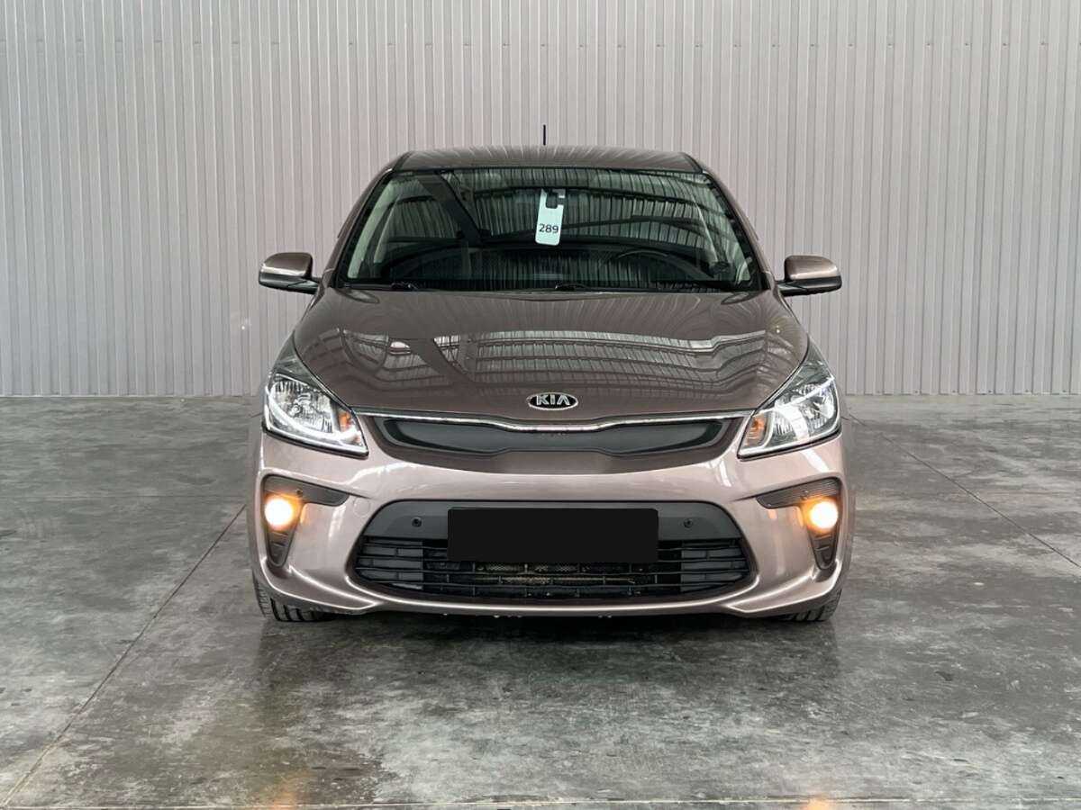 Kia Rio б/у, 2018, Автоматическая. Фото: #1