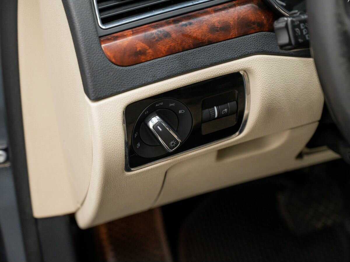 Skoda Superb б/у, 2012, Автоматическая. Фото: #16