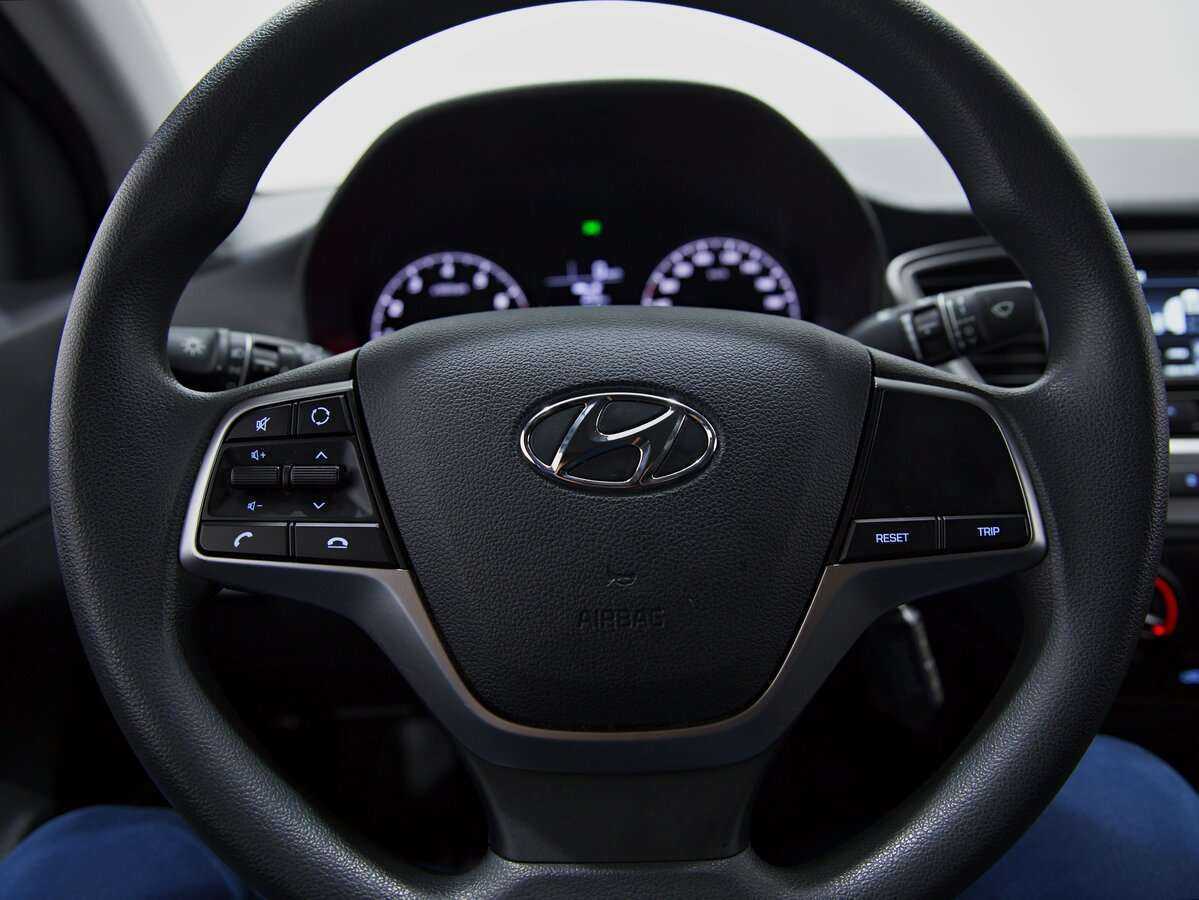 Hyundai Solaris б/у, 2021, Механическая. Фото: #10