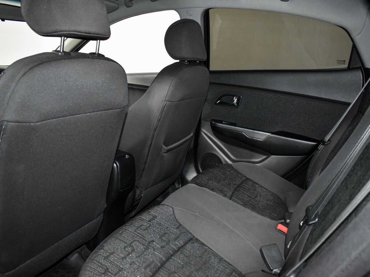 Kia Rio б/у, 2013, Автоматическая. Фото: #12