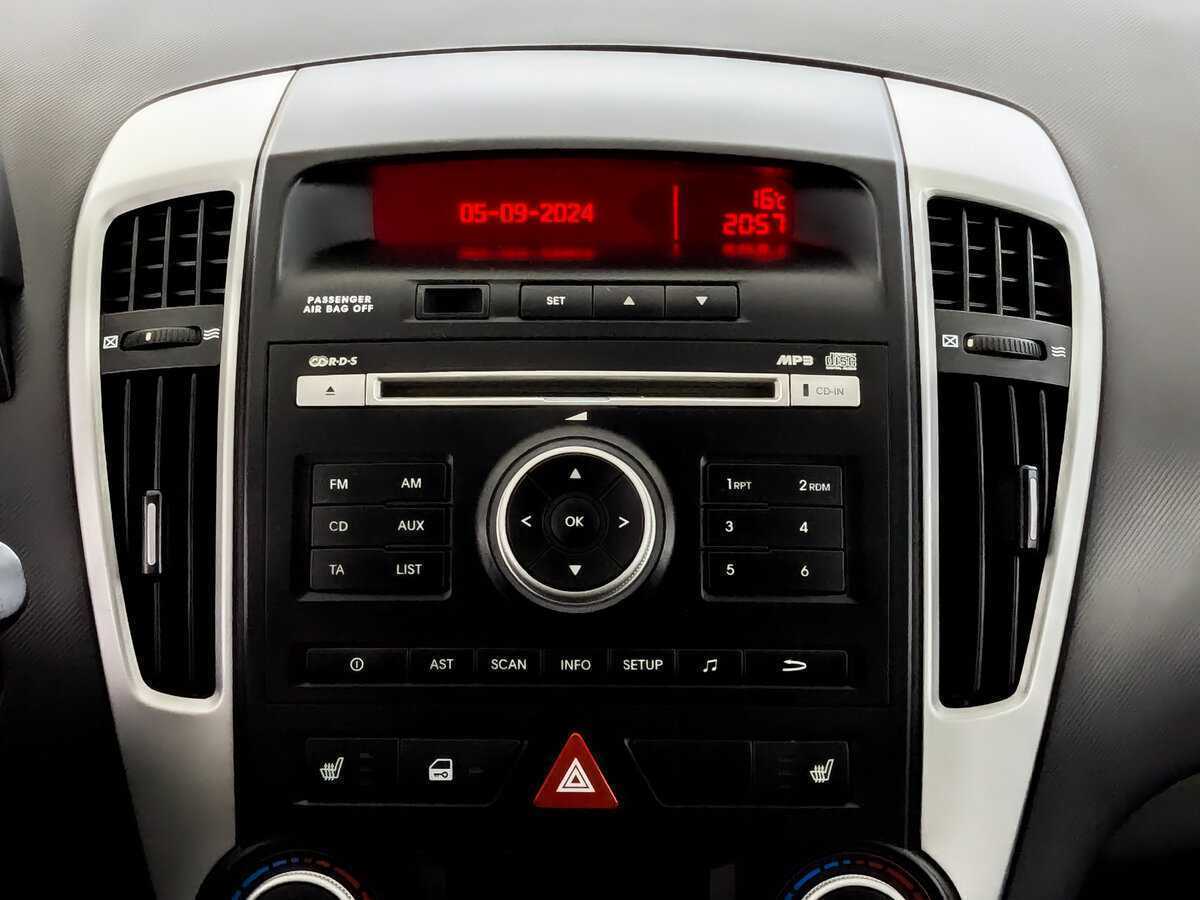 Kia Ceed б/у, 2012, Автоматическая. Фото: #12