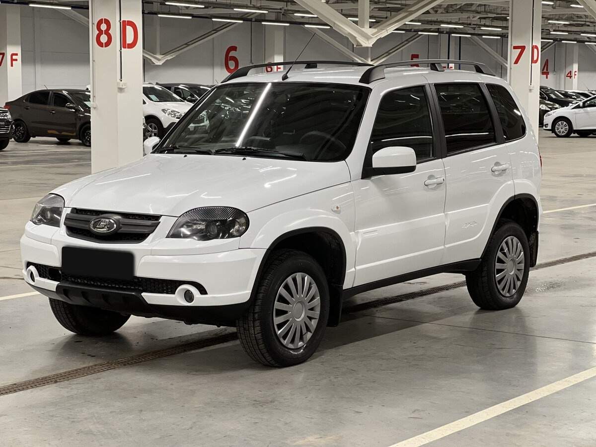 Lada (ВАЗ) Niva б/у, 2020, Механическая. Фото: #0