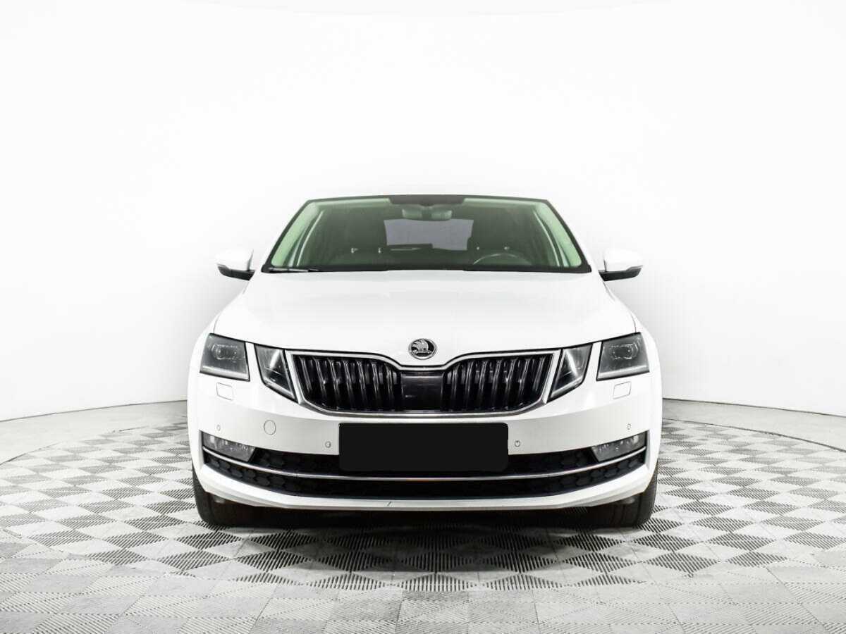 Skoda Octavia б/у, 2017, Роботизированная. Фото: #1