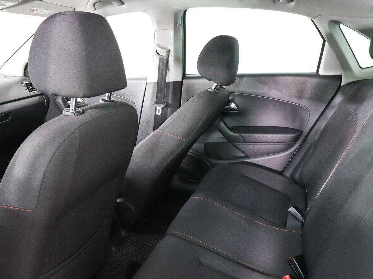 Volkswagen Polo б/у, 2017, Автоматическая. Фото: #11