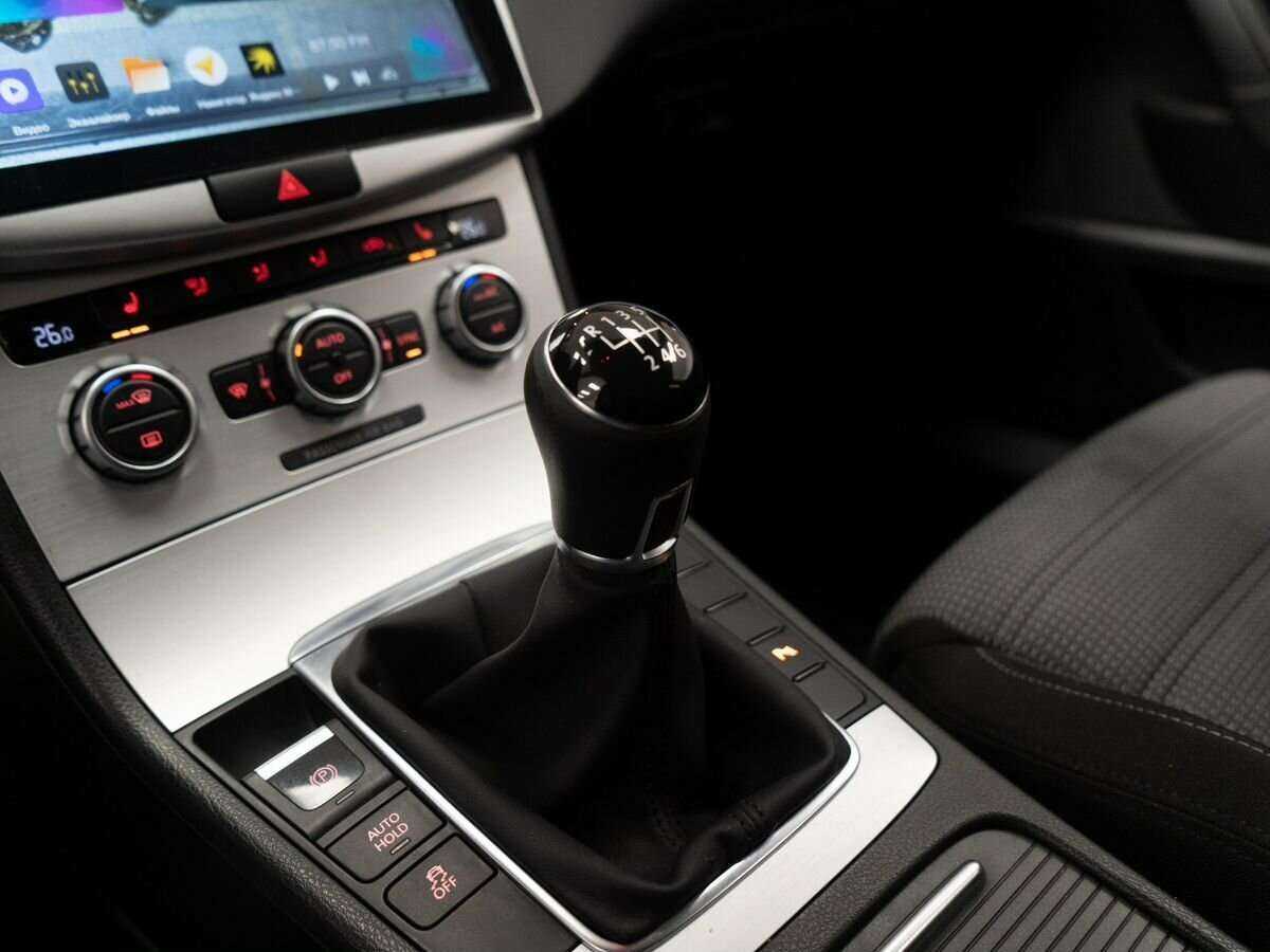 Volkswagen Passat CC б/у, 2012, Механическая. Фото: #12