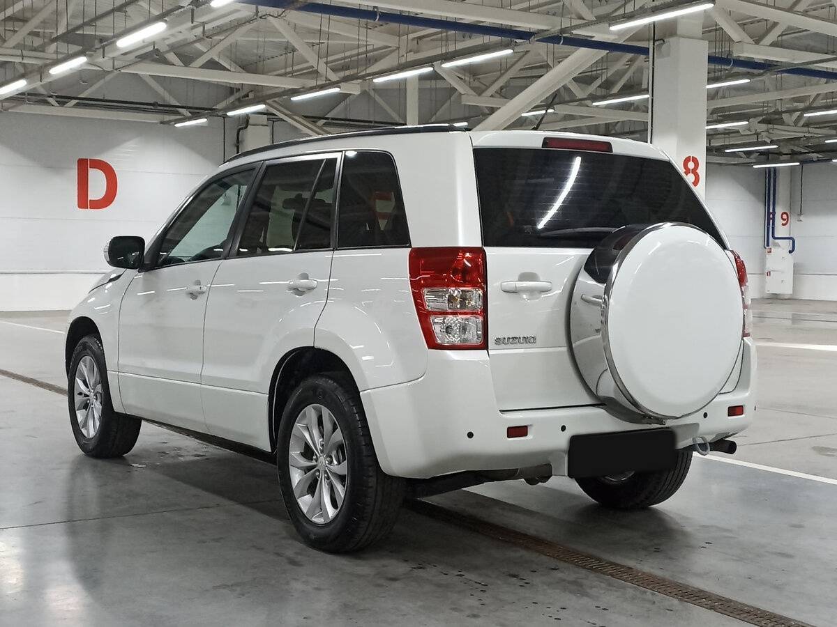 Suzuki Grand Vitara б/у, 2013, Автоматическая. Фото: #6