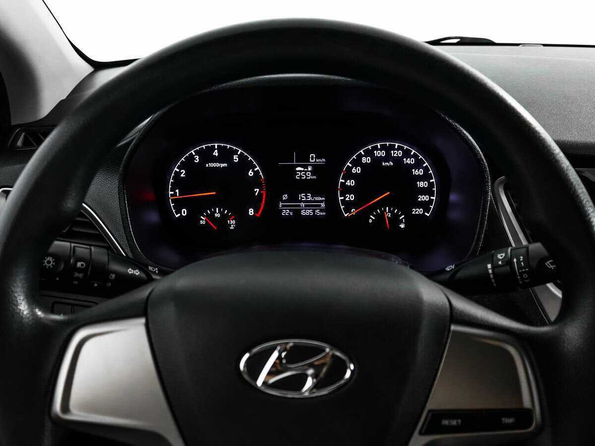 Hyundai Solaris б/у, 2018, Механическая. Фото: #14