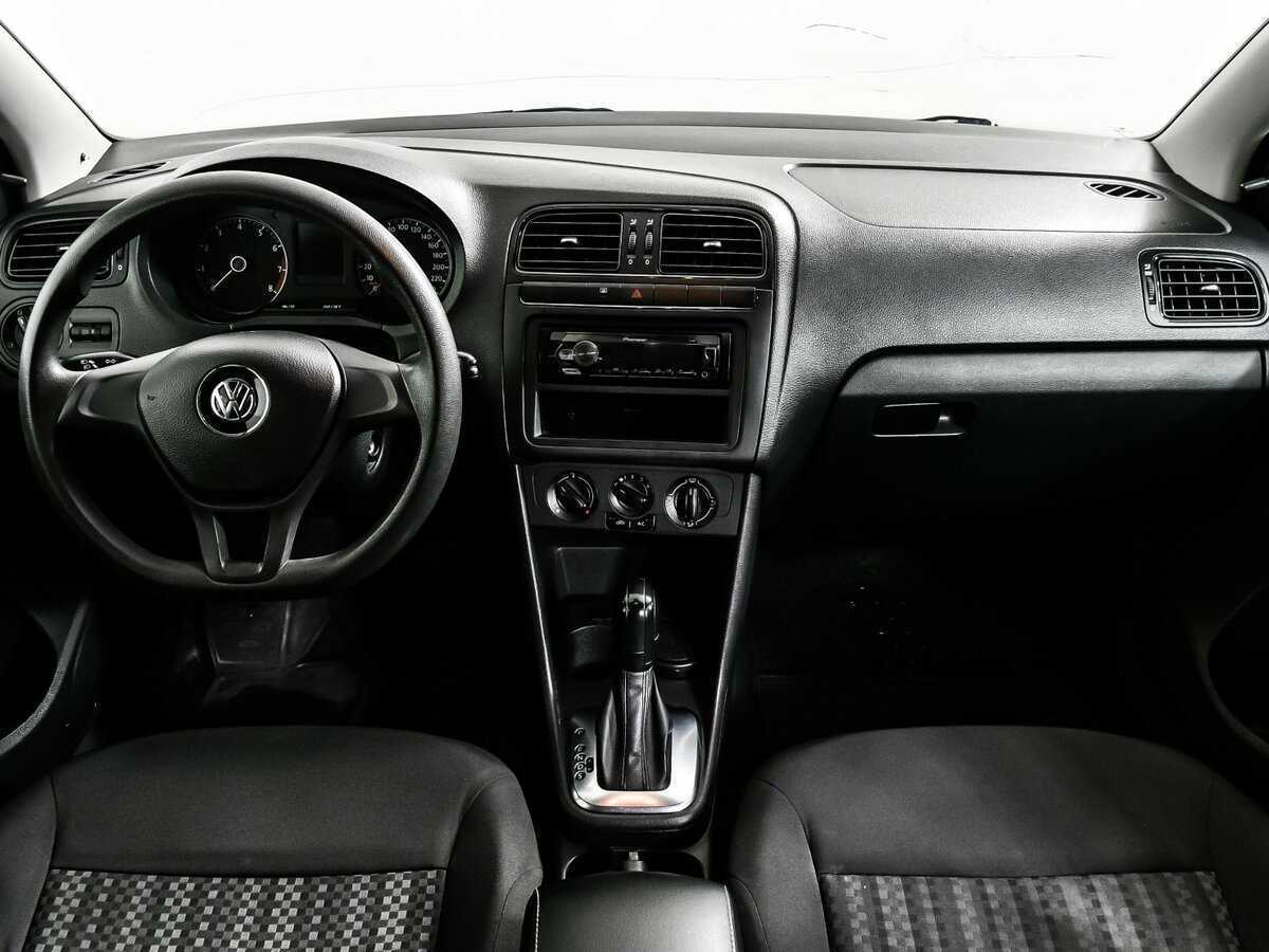 Volkswagen Polo б/у, 2020, Автоматическая. Фото: #10
