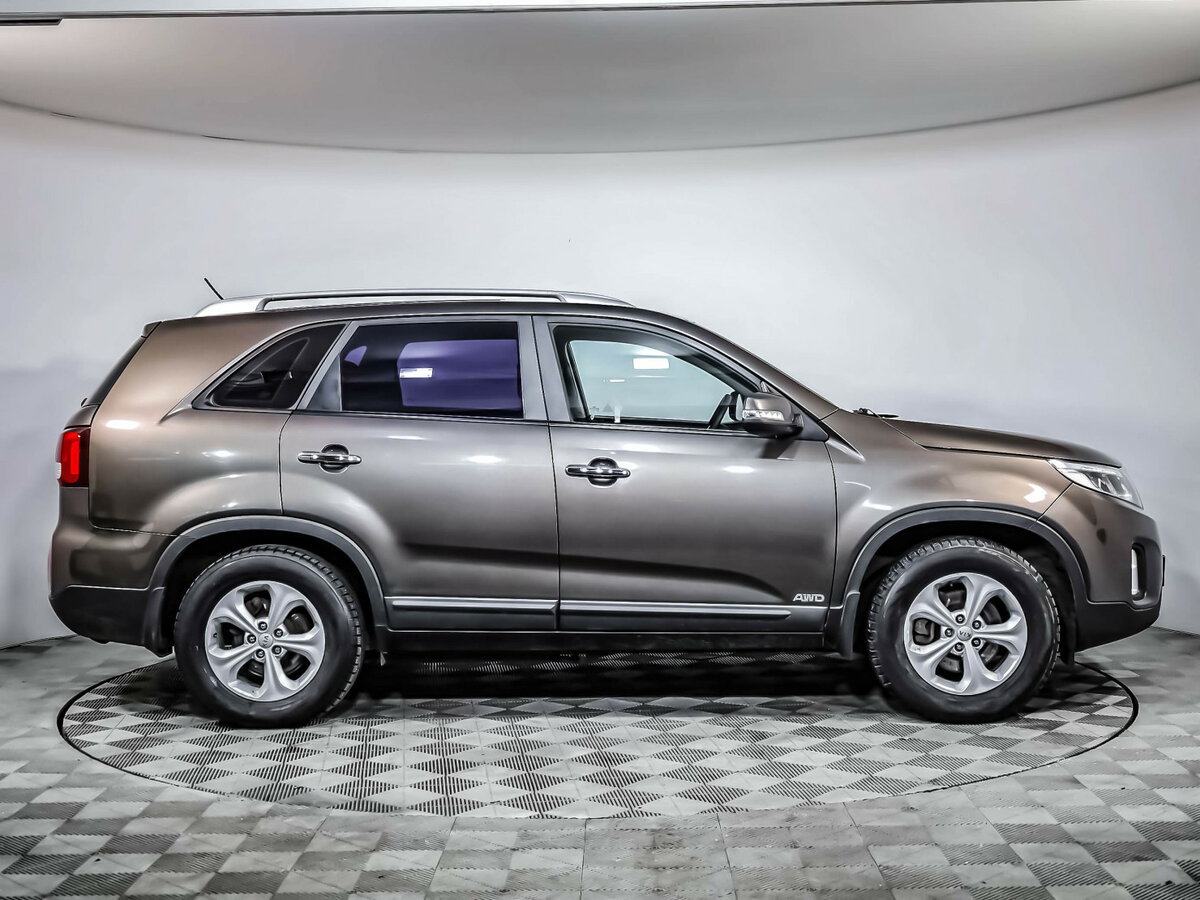 Kia Sorento б/у, 2013, Автоматическая. Фото: #3