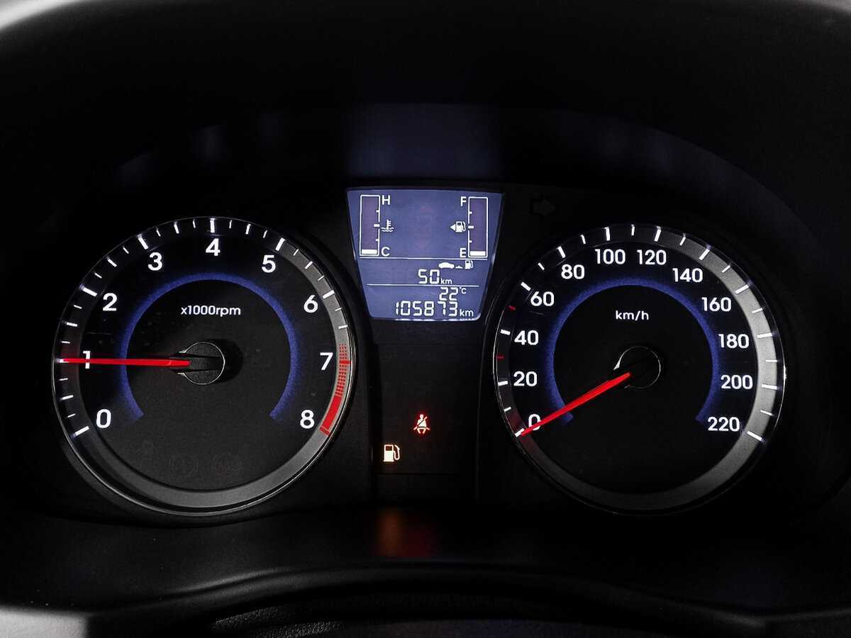 Hyundai Solaris б/у, 2015, Механическая. Фото: #8