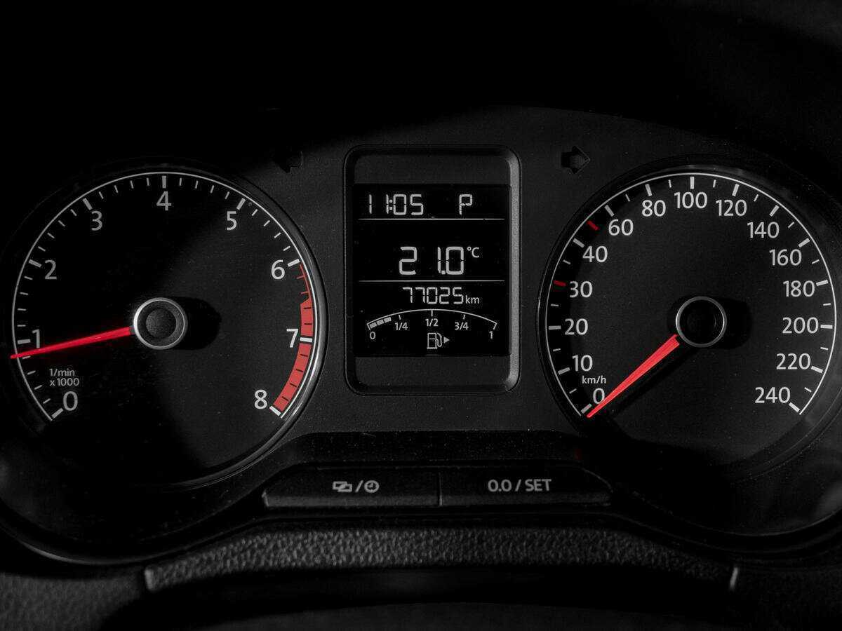 Volkswagen Polo б/у, 2017, Автоматическая. Фото: #10