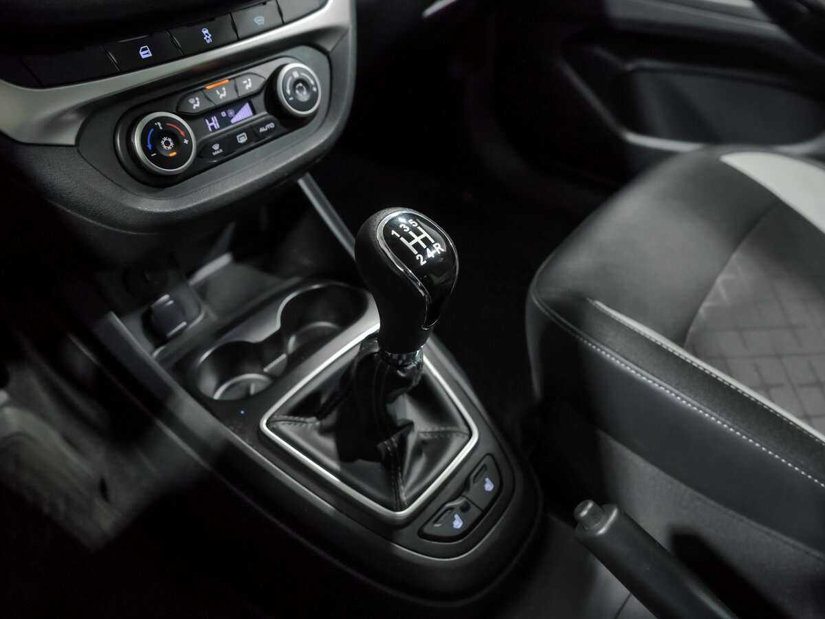 Lada (ВАЗ) Vesta б/у, 2021, Механическая. Фото: #12