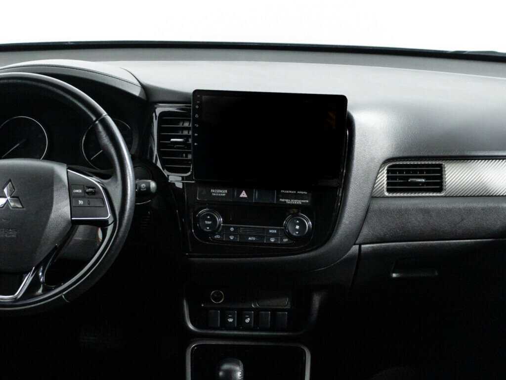 Mitsubishi Outlander б/у, 2017, Вариатор. Фото: #13