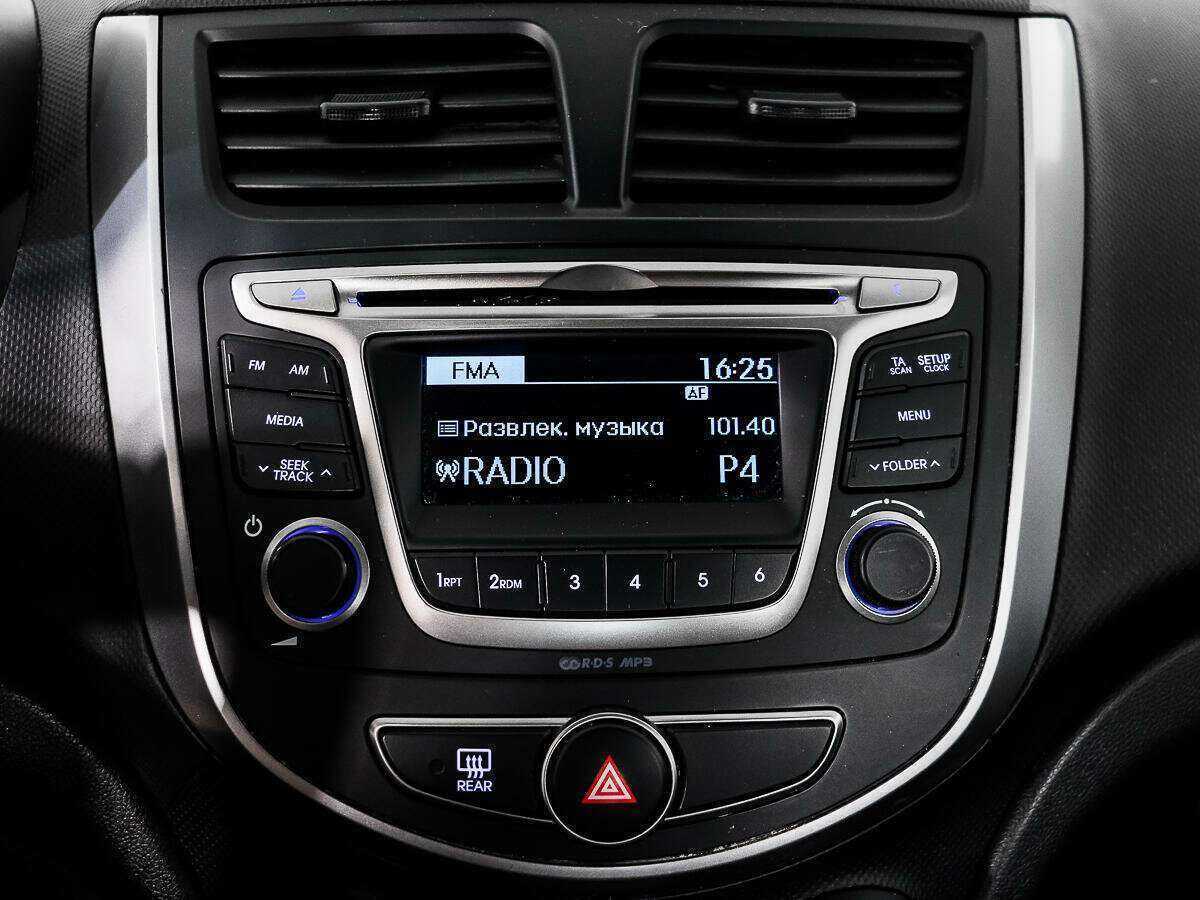 Hyundai Solaris б/у, 2016, Автоматическая. Фото: #12