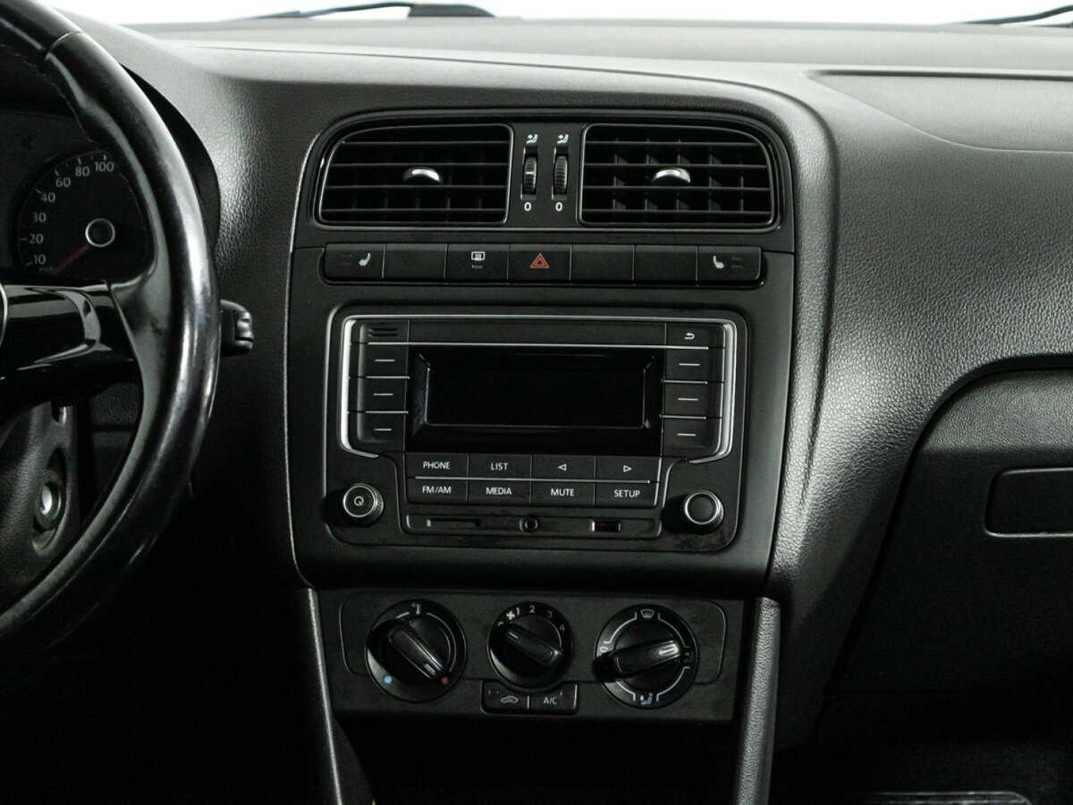 Volkswagen Polo б/у, 2017, Автоматическая. Фото: #13