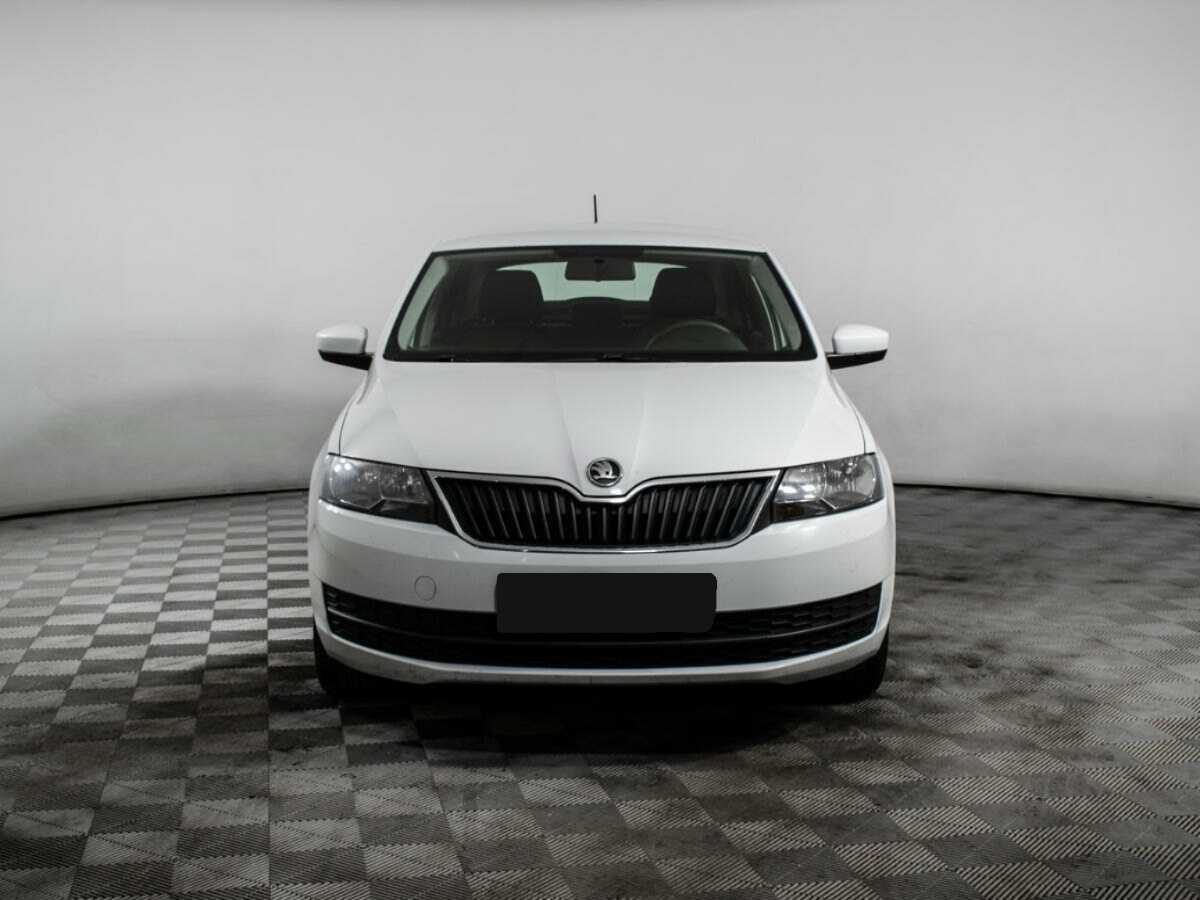 Skoda Rapid б/у, 2014, Механическая. Фото: #1