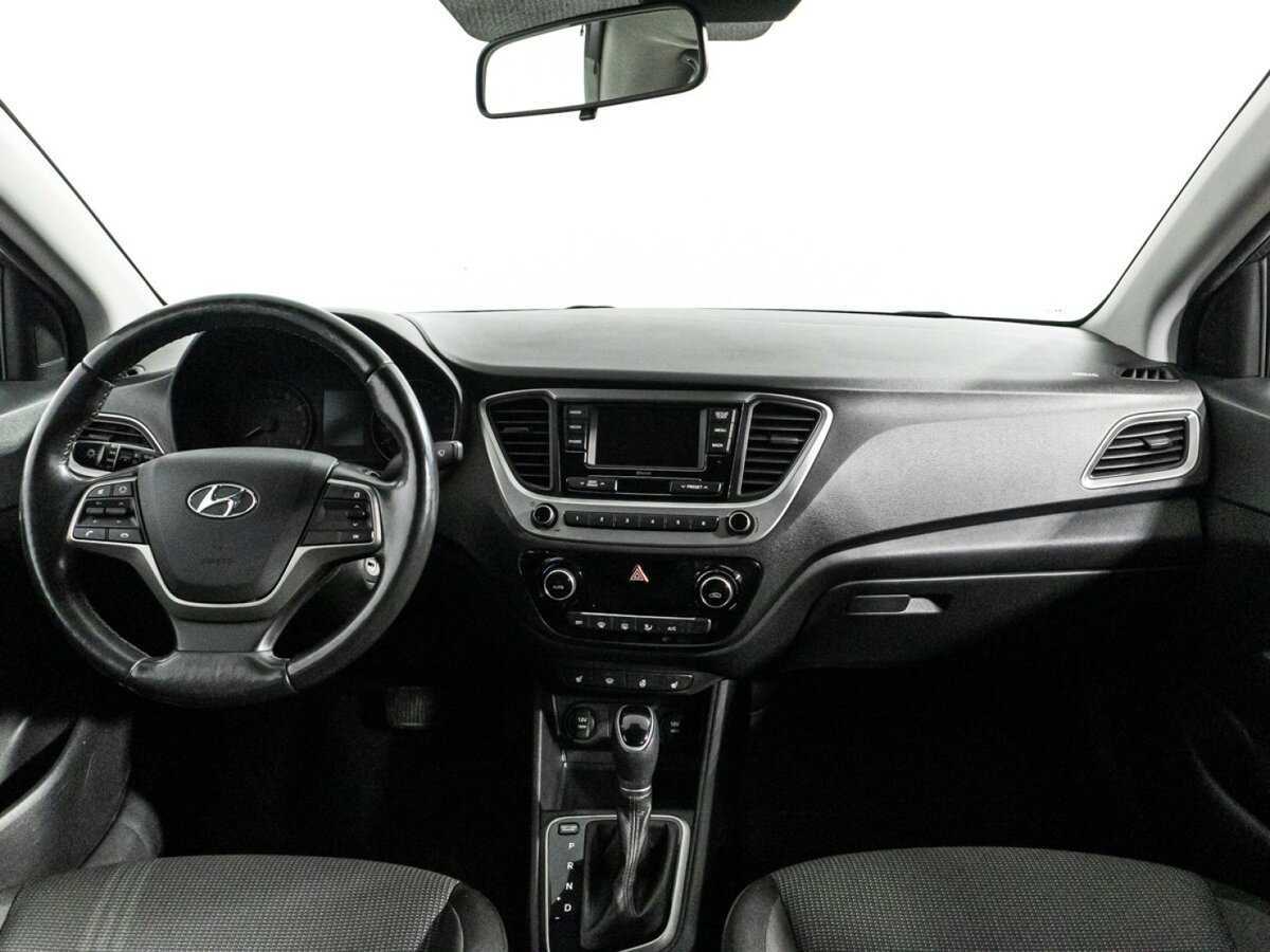 Hyundai Solaris б/у, 2018, Автоматическая. Фото: #12