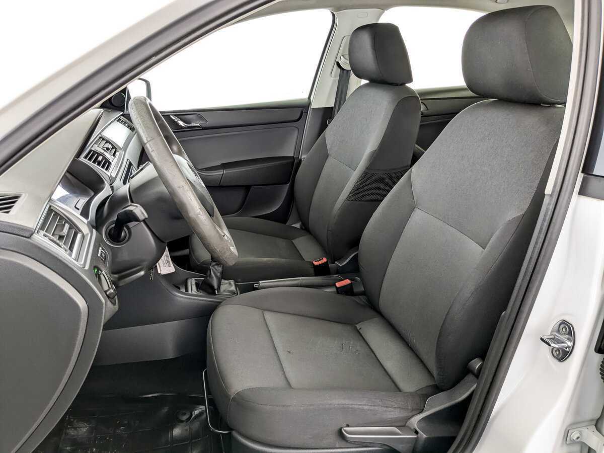 Skoda Rapid б/у, 2017, Механическая. Фото: #19