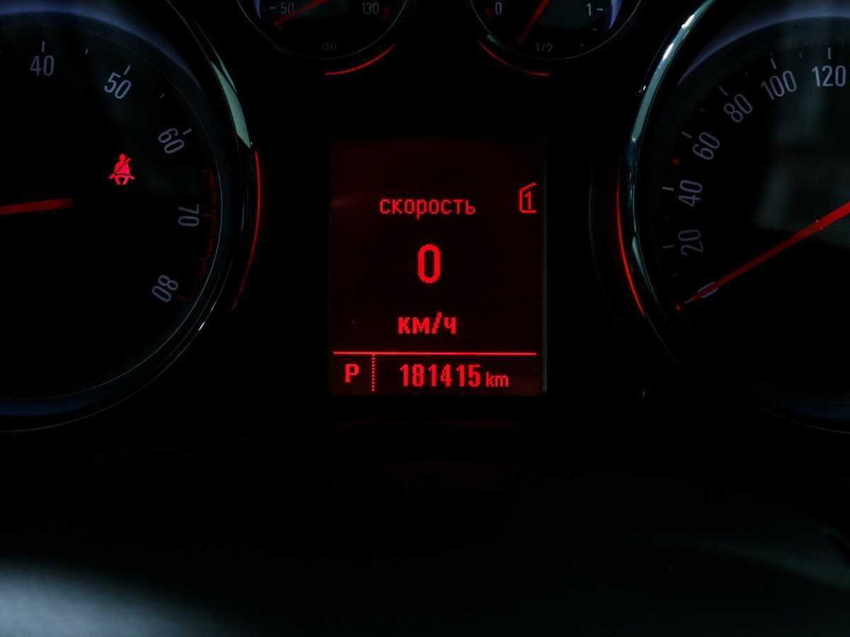 Opel Astra б/у, 2013, Автоматическая. Фото: #6