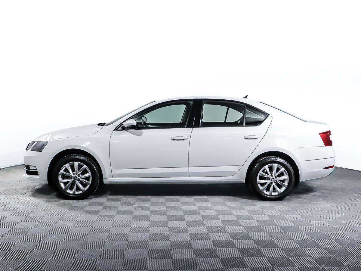 Skoda Octavia б/у, 2018, Автоматическая. Фото: #7