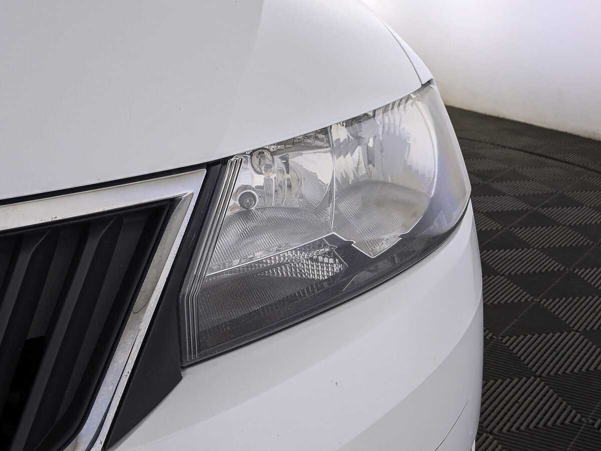 Skoda Rapid б/у, 2017, Механическая. Фото: #10