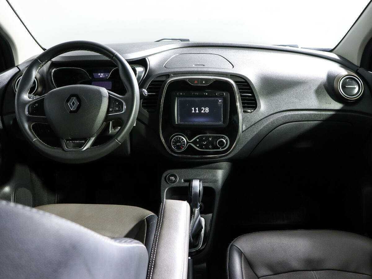 Renault Kaptur б/у, 2017, Автоматическая. Фото: #9