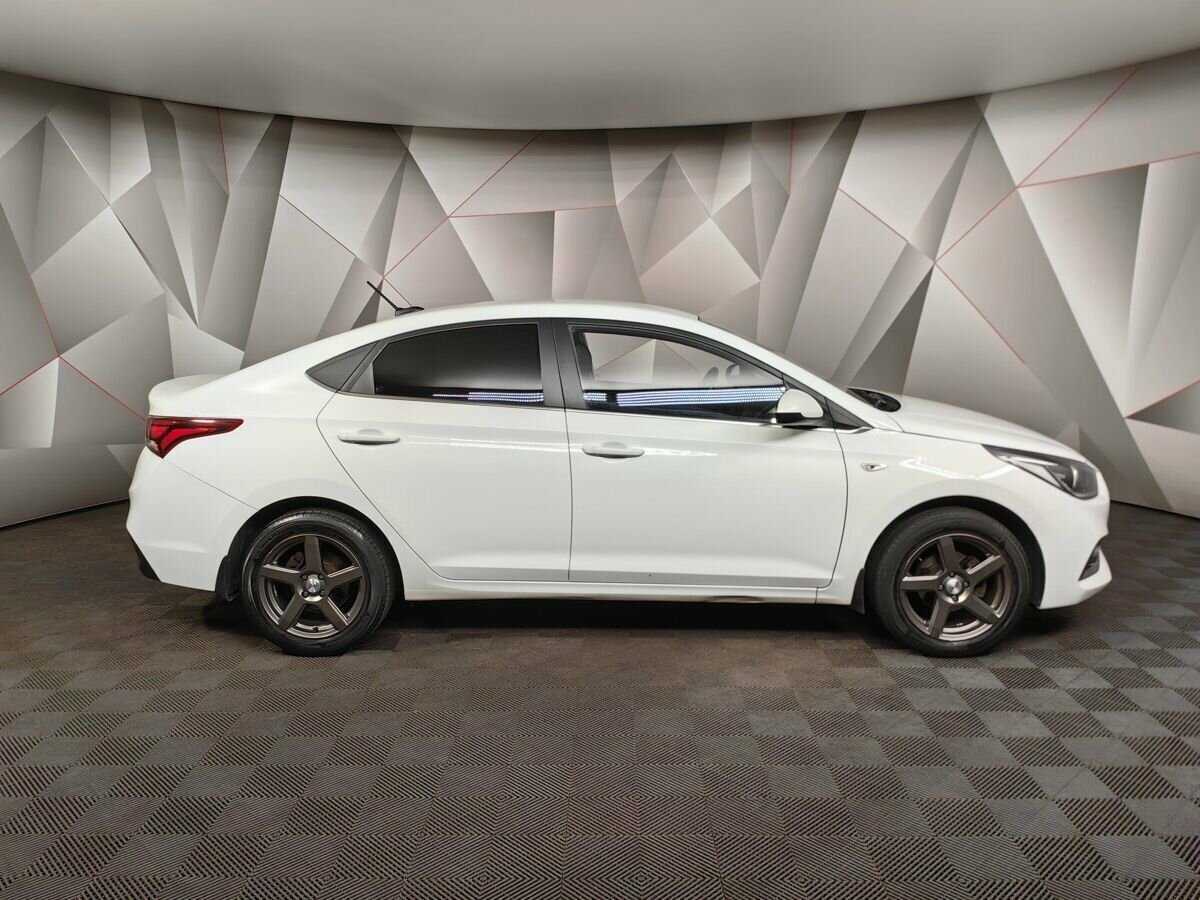 Hyundai Solaris б/у, 2017, Автоматическая. Фото: #5