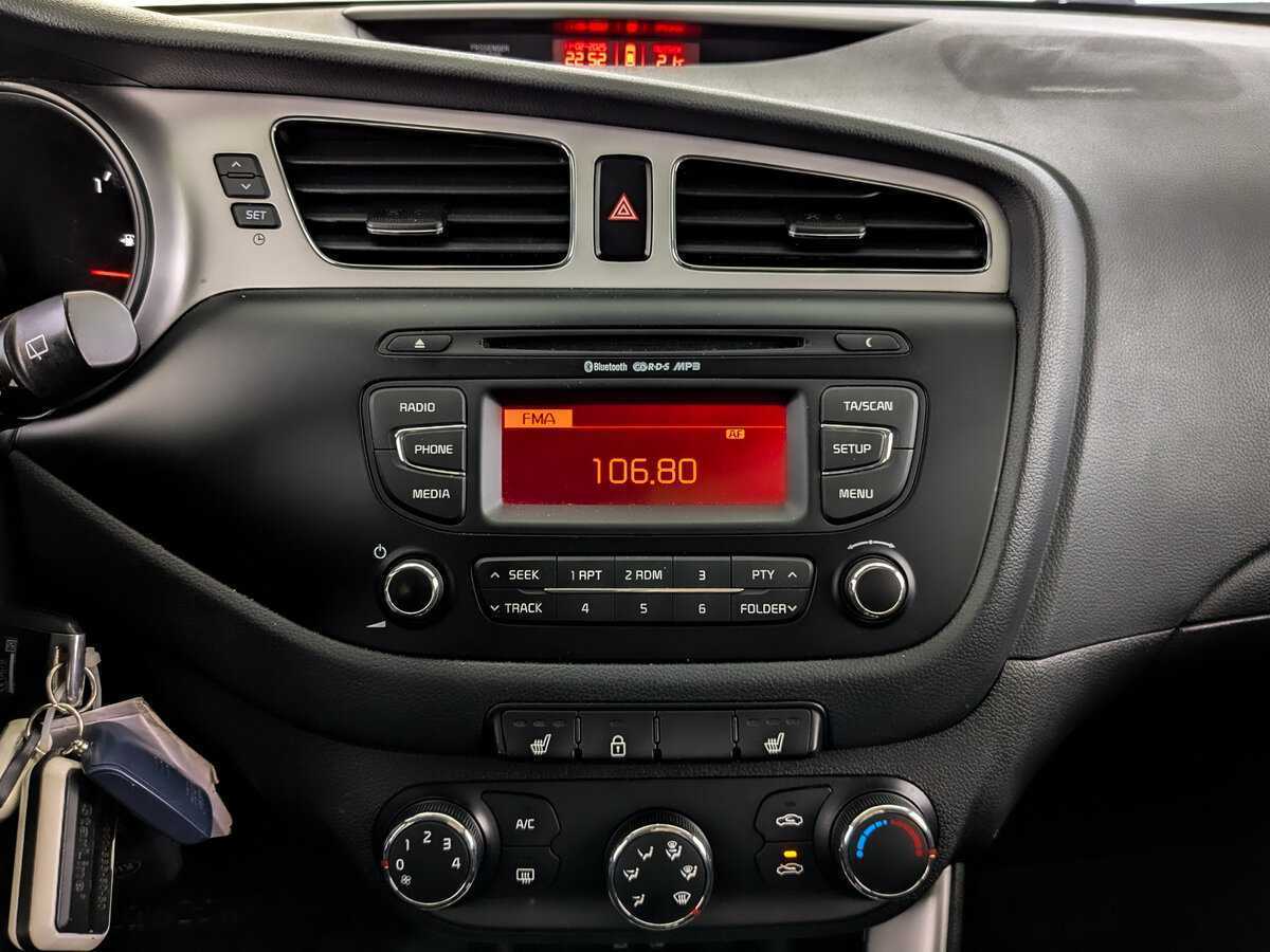 Kia Ceed б/у, 2014, Механическая. Фото: #14