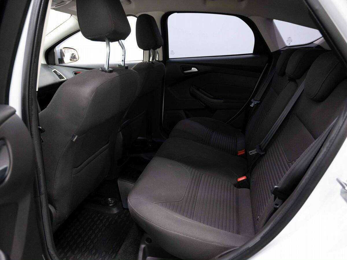 Ford Focus б/у, 2016, Автоматическая. Фото: #8