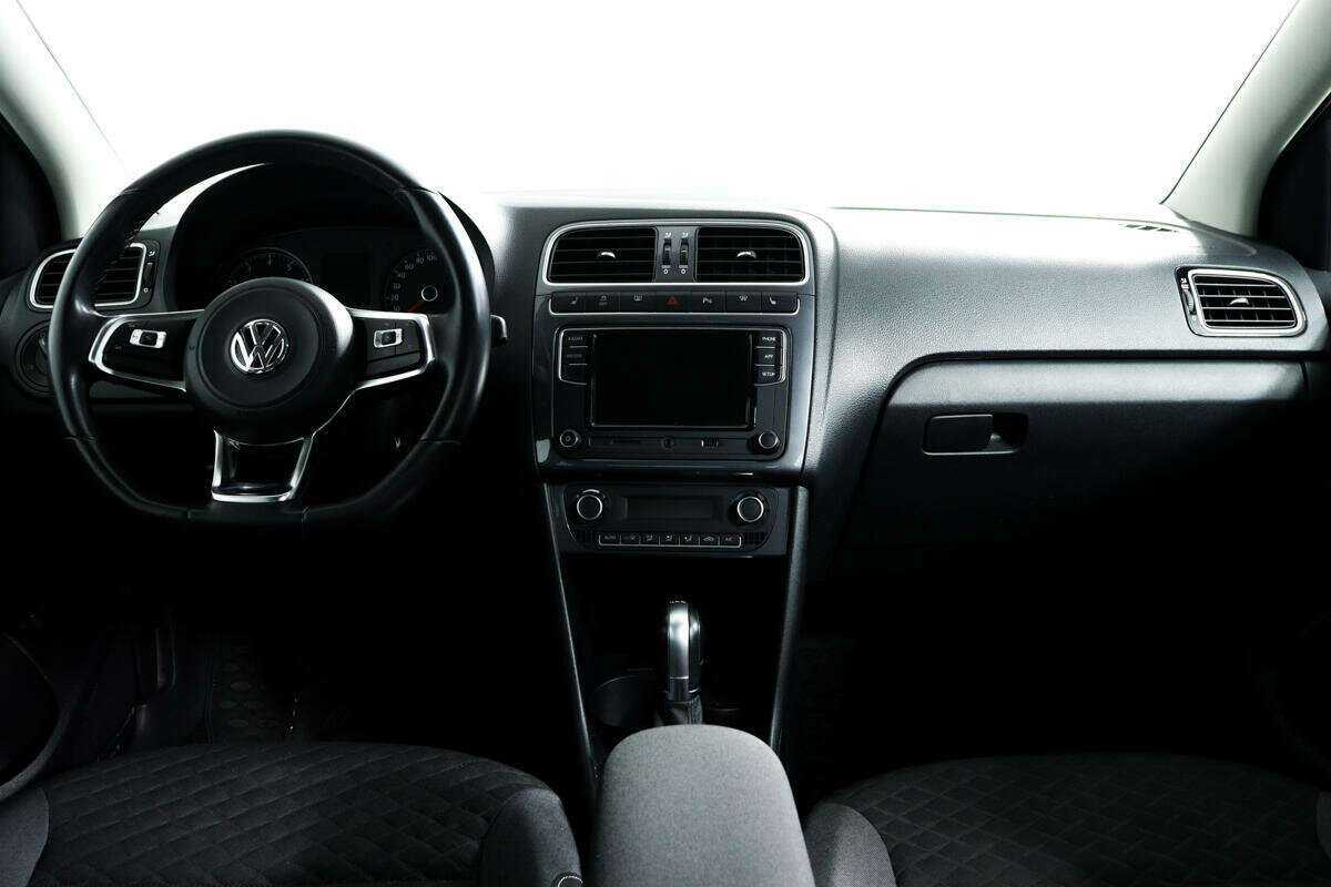 Volkswagen Polo б/у, 2019, Роботизированная. Фото: #10