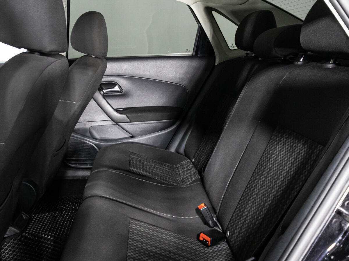 Volkswagen Polo б/у, 2017, Автоматическая. Фото: #9