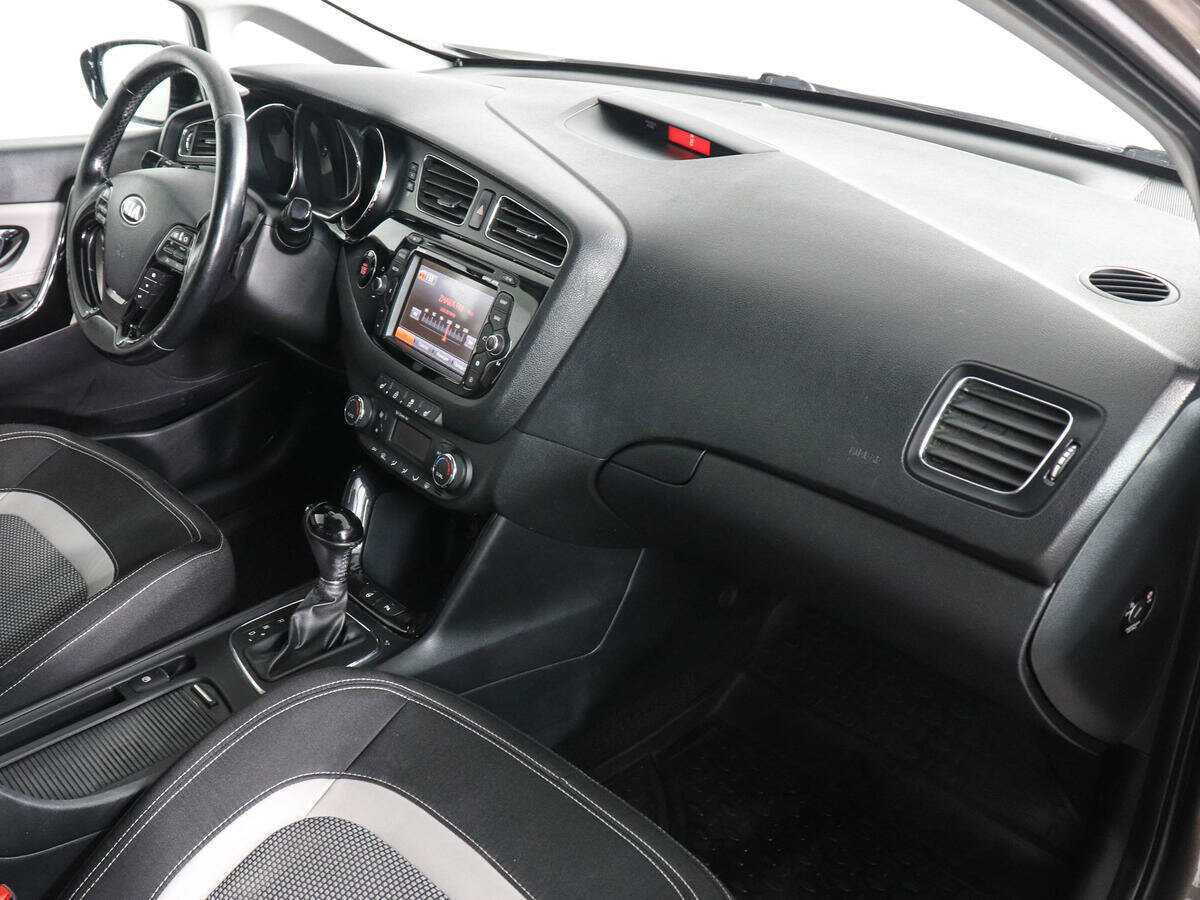 Kia Ceed б/у, 2013, Автоматическая. Фото: #9