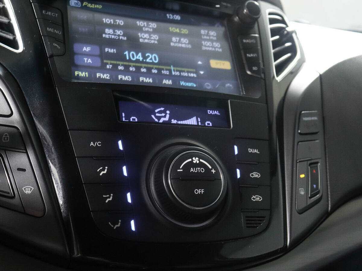 Hyundai i40 б/у, 2013, Механическая. Фото: #16