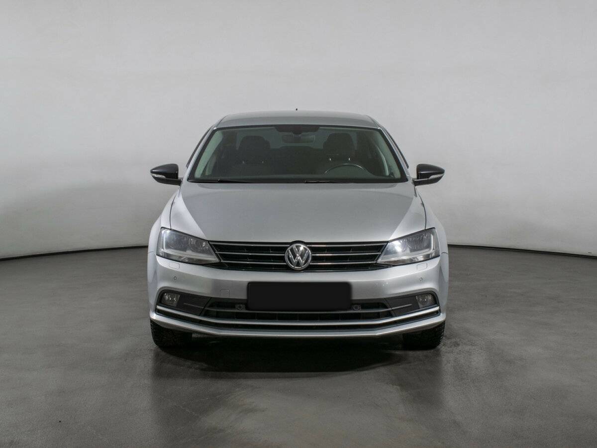 Volkswagen Jetta б/у, 2018, Автоматическая. Фото: #1