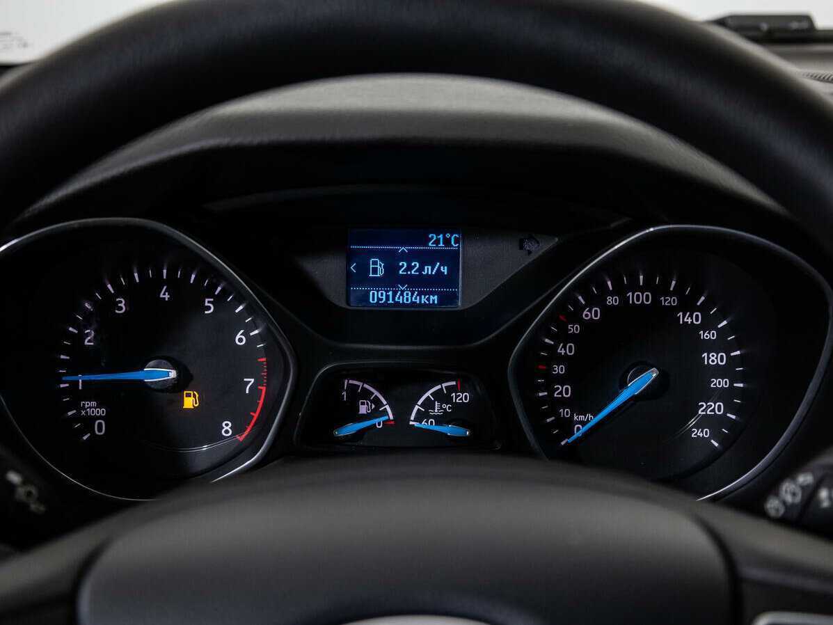 Ford Focus б/у, 2017, Механическая. Фото: #11