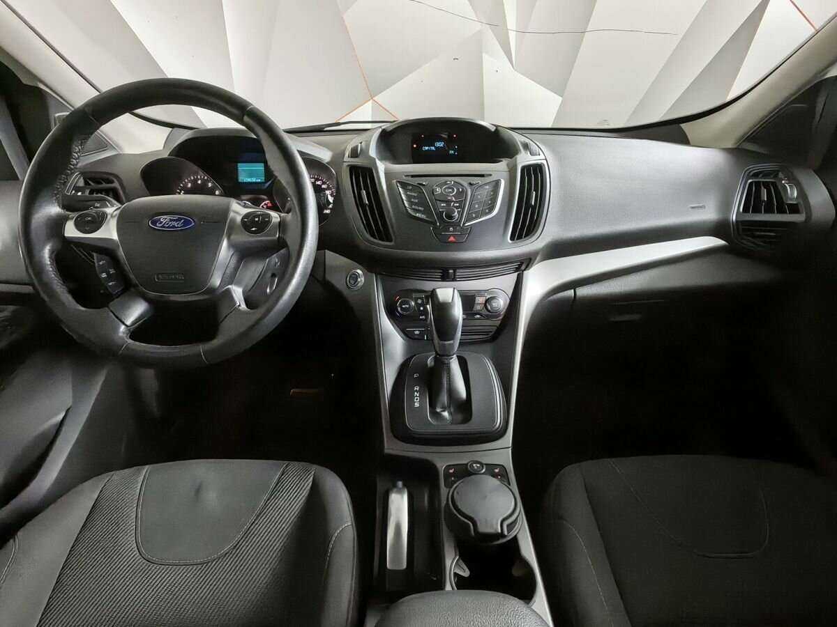 Ford Kuga б/у, 2016, Автоматическая. Фото: #9