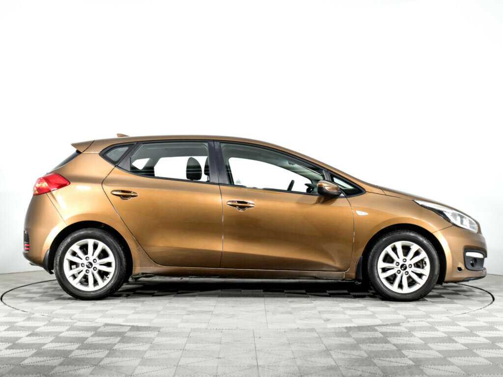 Kia Ceed б/у, 2017, Автоматическая. Фото: #3